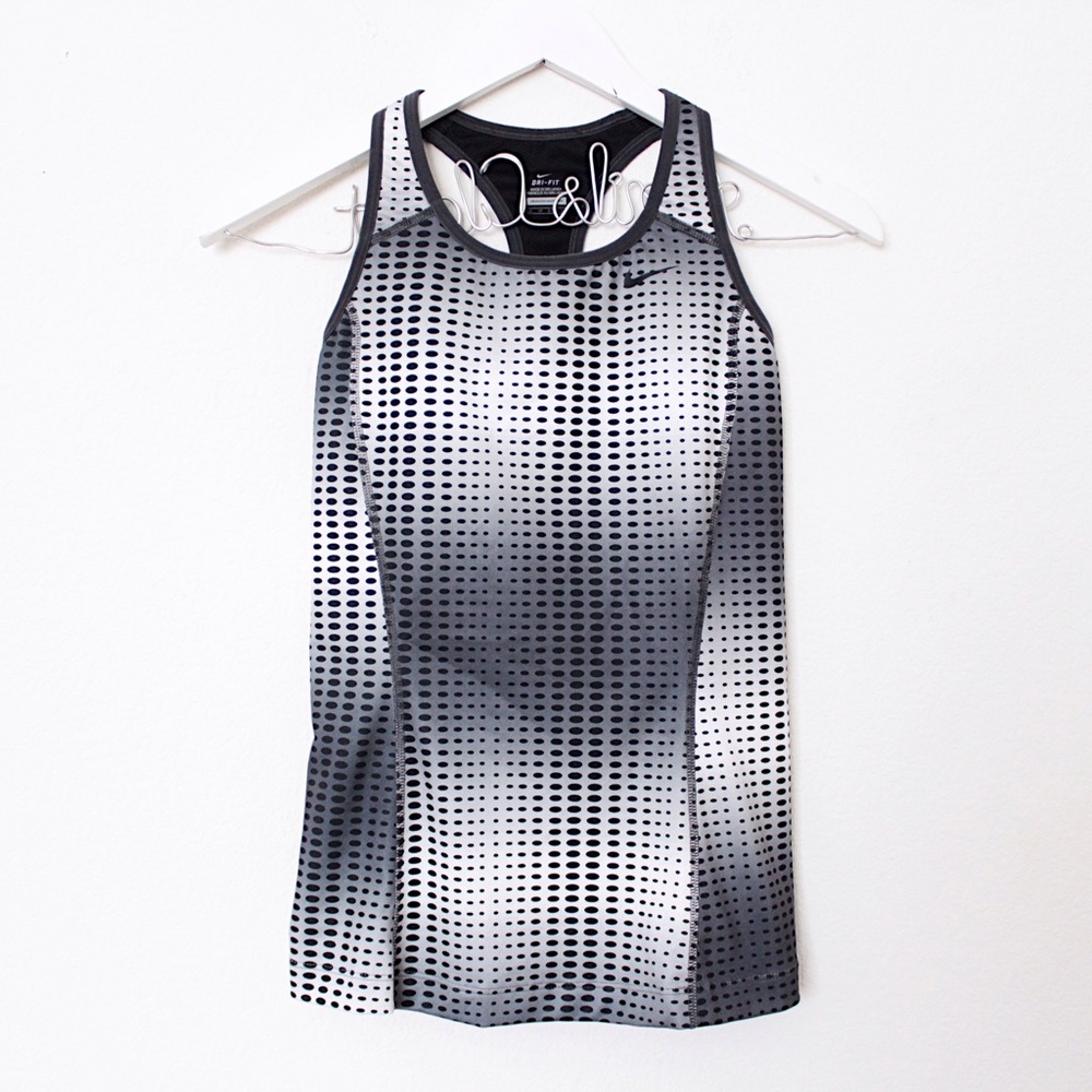 Nike Ombre Gradient Dotted Print Workout Tank Top